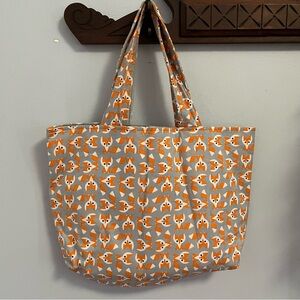 Chic Fox Patterned Tote Bag